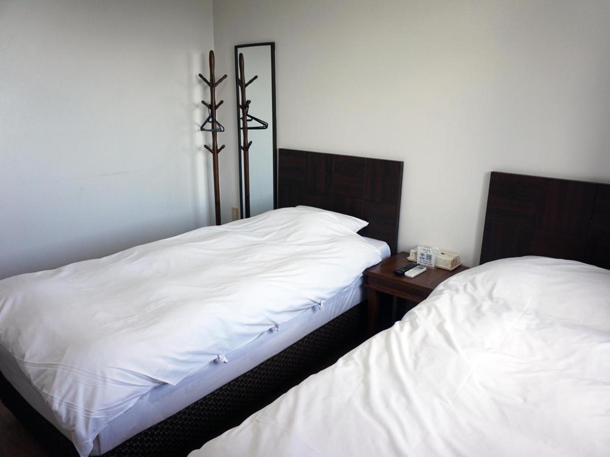 Hotel Oceans Nakijin Bagian luar foto